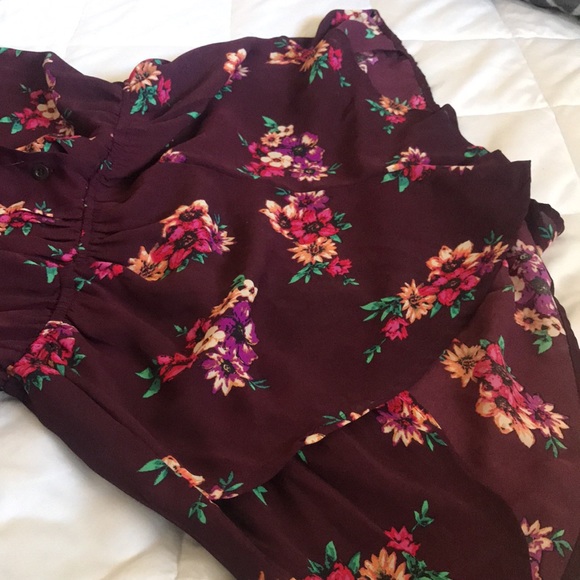Plum/ burgundy floral long sleeve Romper - Picture 6 of 6